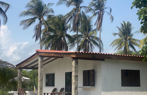 San Luis Talpa Casa | Beautiful 2 bedroom beach house - pool + ocean view