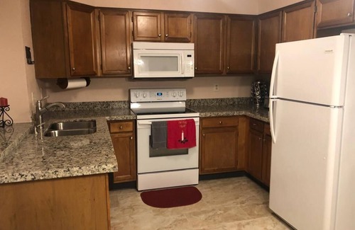 Maryvale Casa | Beautiful 2 bdrm townhouse w/pool in Glendale AZ