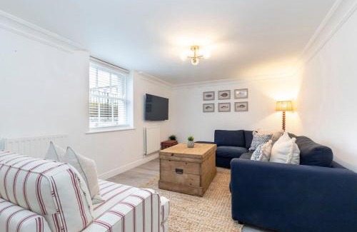 Cheltenham Apartamento | Beautiful 2-Bed 2 Bath Regency Flat with Parking