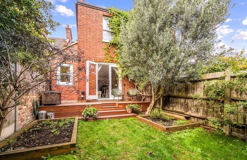 North Kensington Apartamento | Beautiful 2 bed flat near Portobello Rd market and Notting Hill