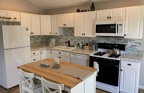 Mongaup Valley Apartamento | ¡Hermoso! Apartamento de 2 dormitorios recientemente renovado