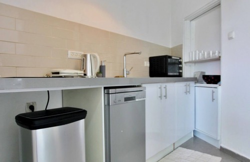 Neve Tzedek Apartamento | Beautiful 2 bedrooms apartment in the amazing neve tzedek neighborhood