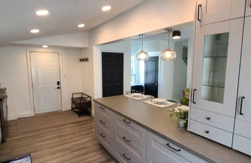 North Bay Casa | Beautiful 2 Bedroom Home in the Heart of North Bay