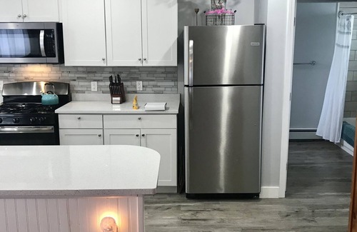 Wareham Apartamento | Beautiful 2 bedroom rental, Close walk to the beach!