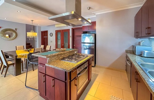 El Cortecito Apartamento | Beautiful 2 BR Apartment With BBQ