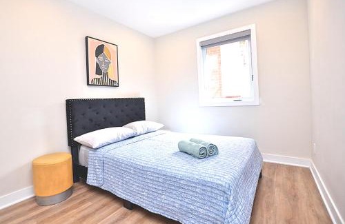 Plateau Mont Royal Apartamento | Beautiful 2BDR in Heart of Plateau Mont-Royal A
