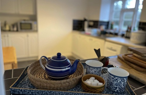 Eleighwater Cabaña | Beautiful 2bed Cottage in Knowle St Giles nr Chard