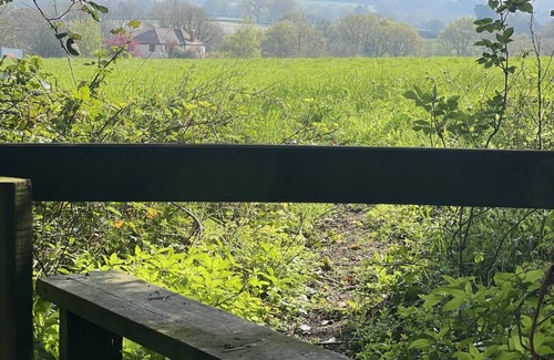 Eleighwater Cabaña | Beautiful 2bed Cottage in Knowle St Giles nr Chard