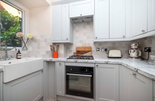 Clock House Apartamento | Beautiful 2BR Flat with Amazing Garden
