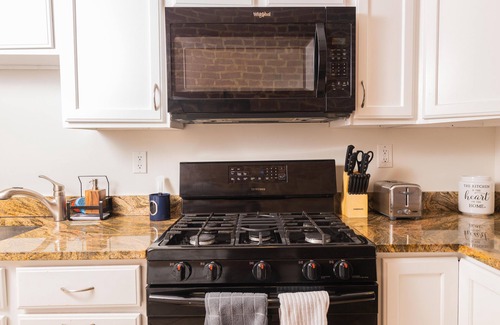 Truxton Circle Casa | Beautiful 2BR Home Outside U Street Corridor