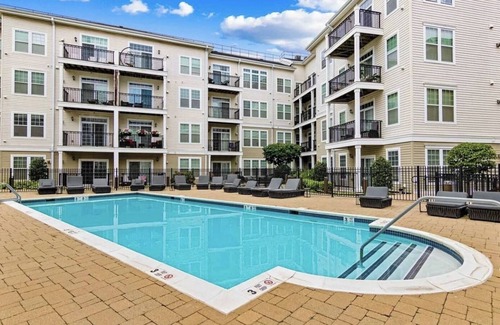 West Hempstead Apartamento | Beautiful 2Br steps from LIRR