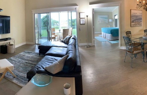 Estuary Condominio | Beautiful 2BR with loft condo walking distance to beach, golf and restaurants