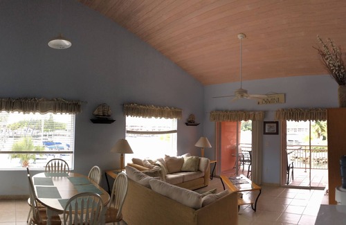South Bimini Casa | Hermosa casa adosada 3/2 con vistas a la entrada - Capacidad para 7