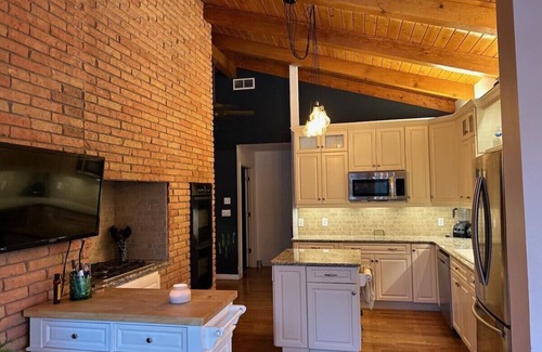 Woodmen Valley Casa | Beautiful 3.5 Acre Private Mountain House Just South of Air Force Academy