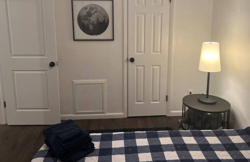 Norfolk - Virginia Beach Casa | Beautiful 3 BD Townhouse Near VA Beach Oceanfront