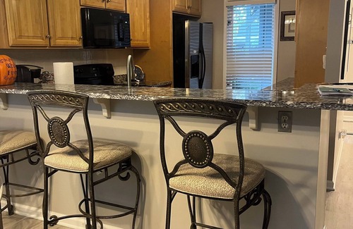 Vass Condominio | Beautiful 3-BDR Condo 2 full Bathroom, ,sleeps 9, The Maples Golf Course On Site