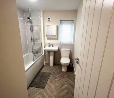 Bradford Casa | Beautiful 3-Bed House in Bradford
