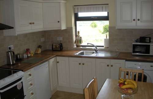 Connacht Casa | Beautiful 3-Bed House in Knock