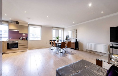 Maida Vale Apartamento | Beautiful 3-bed in the Heart of London With Parking-hosted by Sweetstay