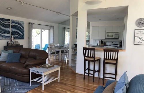Northeast Virginia Beach Casa | Beautiful 3 bedroom house minutes from the beach and First Landing State park