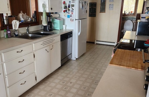 Underwood Cabina | Beautiful 3 bedroom cabin east lost laken Great for kayaking, tubing , canoeing.