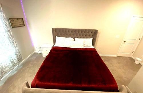 Southeast Raleigh Apartamento | Beautiful 3 bedroom house