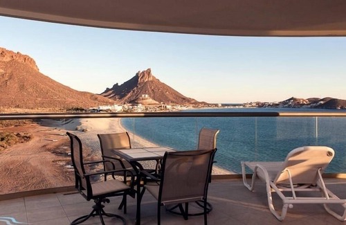 San Carlos Casa | Condominio de 3 recamaras en Playa Blanca 1001