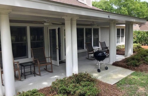 Indigo Run Condominio | Beautiful 3 bedroom, 3 full bath private villa for rent.