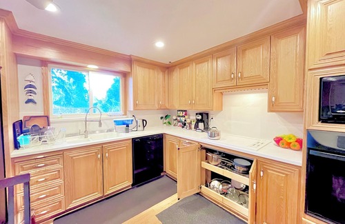 Kirkland Apartamento | Beautiful 3bd 2ba apartment