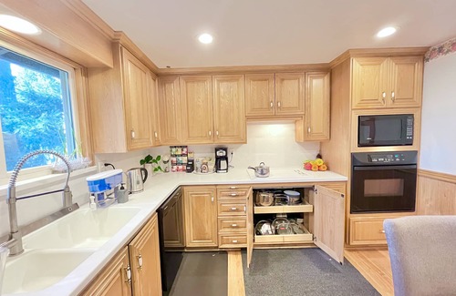 Kirkland Apartamento | Beautiful 3bd 2ba apartment