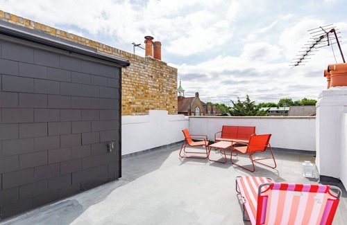 Parsons Green and Walham Apartamento | Beautiful 3BD Home with Rooftop Terrace, Fulham
