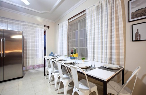 El Centenario Casa | Beautiful 3Br/3Ba home, totally equipped with pool, great for familes!
