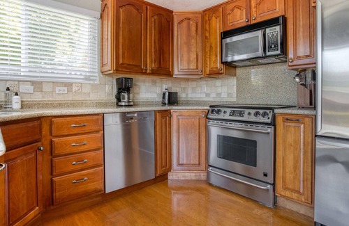 Fremont Casa | Beautiful 3BR House in Fremont w/ Parking