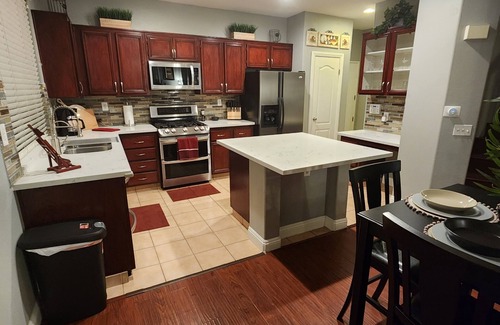 La Sierra Casa | Beautiful 3BR w/loft or 4BR, Home away from home