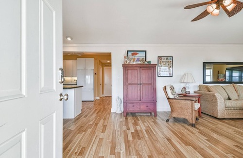 Bermuda Beach Casa | Beautiful 3rd row roomy Beach home with views, perfect for families and friends.
