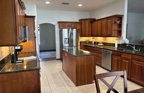 Inverness Casa | Beautiful 4/2, 3000sf home on magnificent 430 A freshwater lake, family friendly