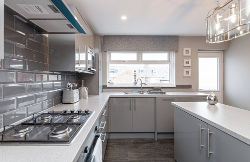 Whitley Bay Apartamento | Beautiful 4 bed apartment in Whitley Bay- walking distance to the sea front