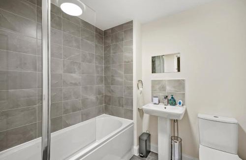 Leicester Casa | Beautiful 4 Bed in Leicester - Garden - Parking