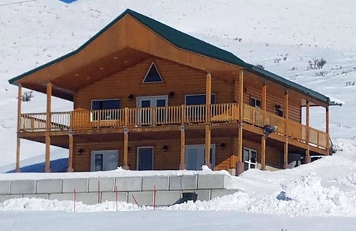 Corral Cabina | Beautiful 4-bedroom cabin with WiFi, AC in superb Fairfield