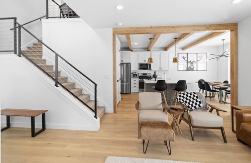 Deer Mountain Casa | Beautiful 4-Bedroom Home with Kids Corner, Two Living Areas & More!