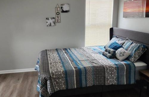 Cleveland Casa | Beautiful 4 bedroom in Cleveland