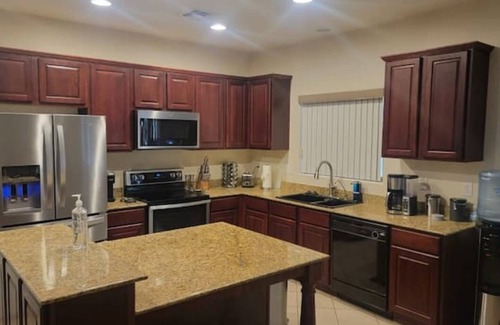 Laveen Village Casa | Beautiful 4 Bedroom Vacation Home Laveen Valley