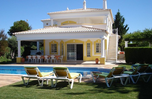 Portimao Villa | Hermosa villa de 4 dormitorios en el Alto Golf