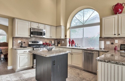 Tatum Ranch Casa | Hermosa casa de 4 dormitorios en comunidad privada con piscina climatizada. Animadores Paraíso!