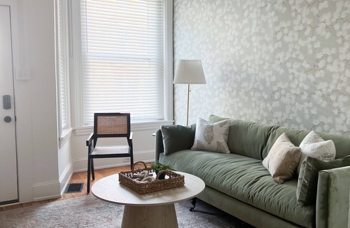 Lancaster Casa | Beautiful 4bd, 2.5ba Lancaster Center City Townhome