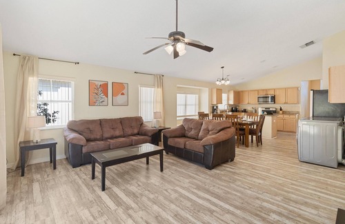 Lake Davenport Estates Casa | Beautiful 5/5 bedroom home!!!