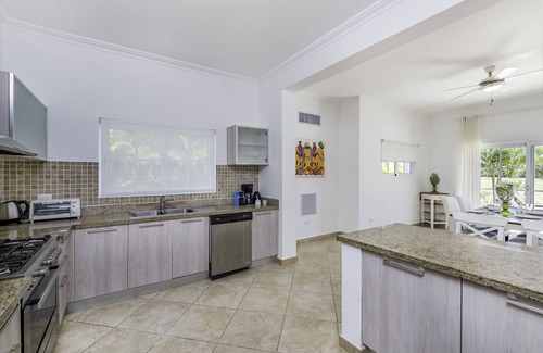 Bavaro Villa | Beautiful 5-BDR 2 levels villa for rent