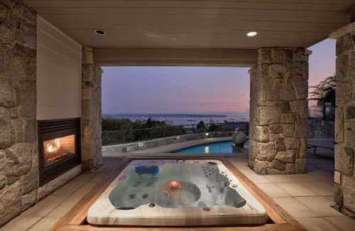 West Vancouver Casa | Beautiful 5 bedroom West Vancouver Mansion