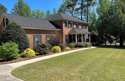 Evans Casa | Beautiful 5 Bedroom Masters & ANWA Rental