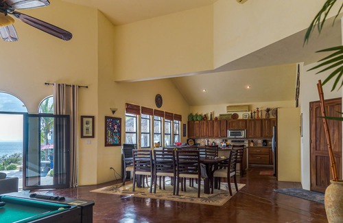 El Sargento Villa | Beautiful 5-bedroom villa with pool and jacuzzi